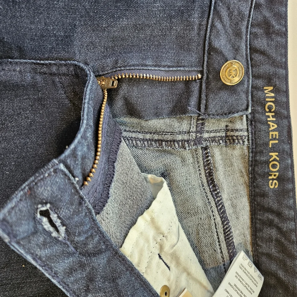 MICHAEL KORS Dark Wash 5-Pocket Cropped Straight Leg Jeans | SZ 4